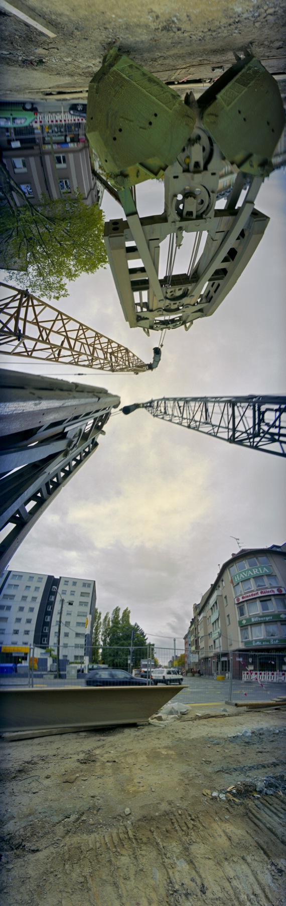 F1109_v2_B006